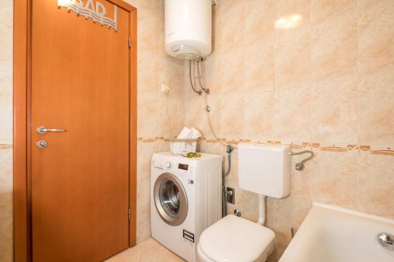 Family Apartment Dubrovnik - Private Jacuzzi Terrace, Private Parking Dış mekan fotoğraf