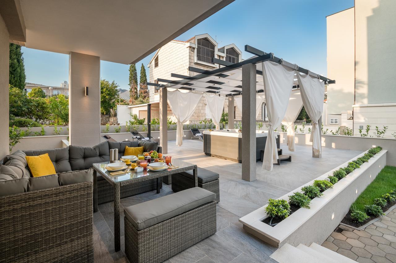 Family Apartment Dubrovnik - Private Jacuzzi Terrace, Private Parking Dış mekan fotoğraf