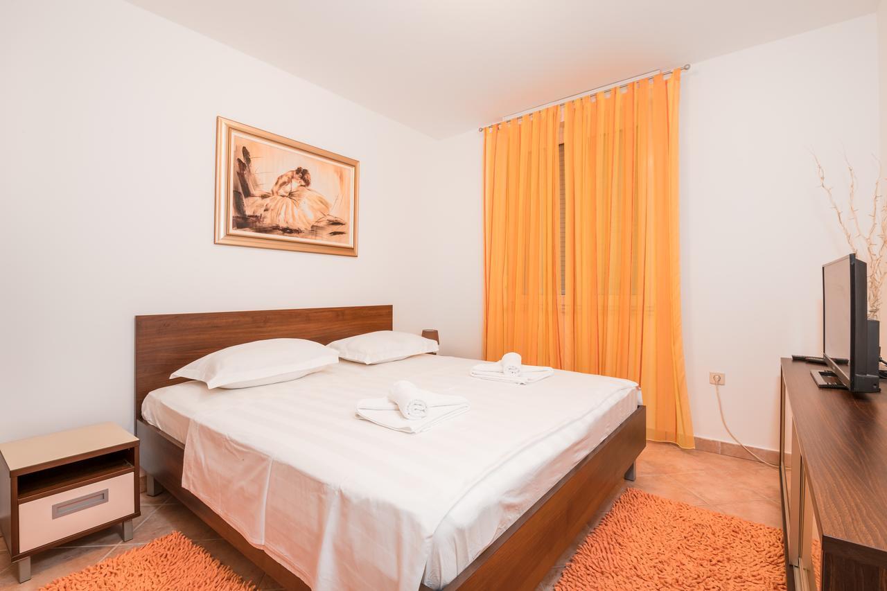 Family Apartment Dubrovnik - Private Jacuzzi Terrace, Private Parking Dış mekan fotoğraf