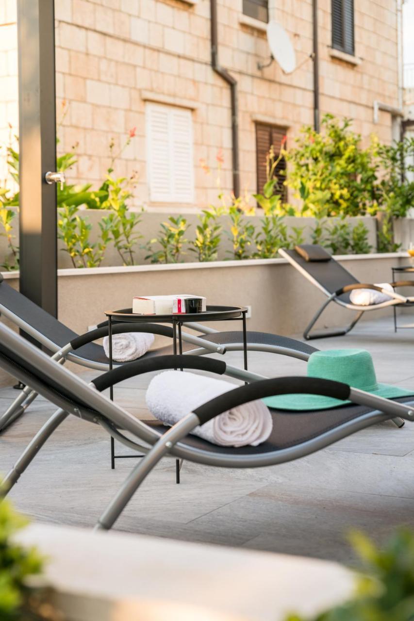 Family Apartment Dubrovnik - Private Jacuzzi Terrace, Private Parking Dış mekan fotoğraf